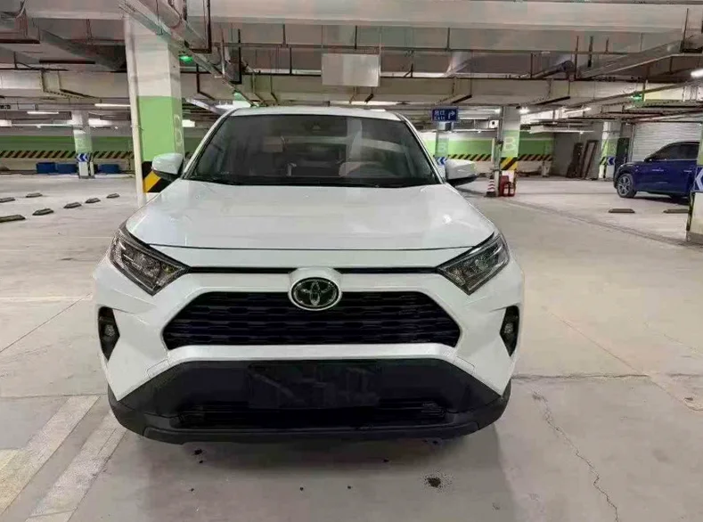 24年丰田RAV4荣放2.0自动两驱