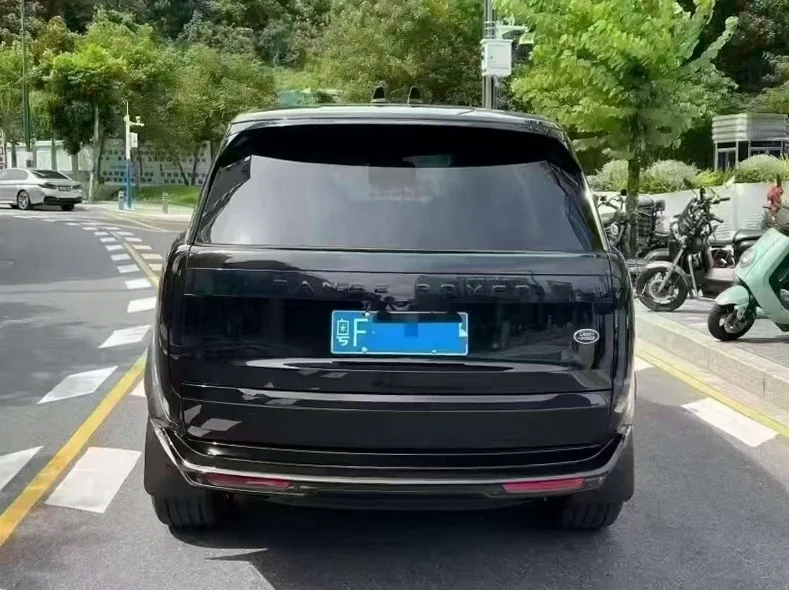路虎揽胜行政 驾驶室