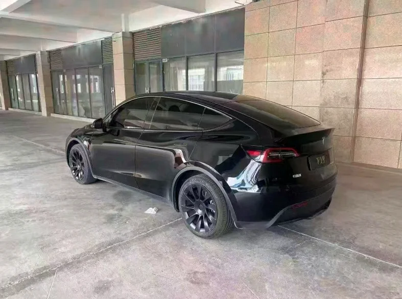 特斯拉MODEL 内饰后排