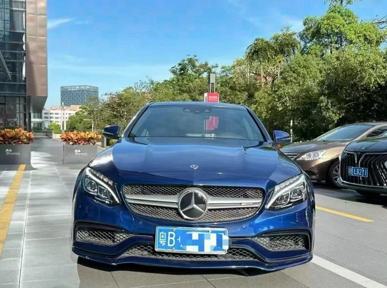 17年奔驰AMG C63 4.0T