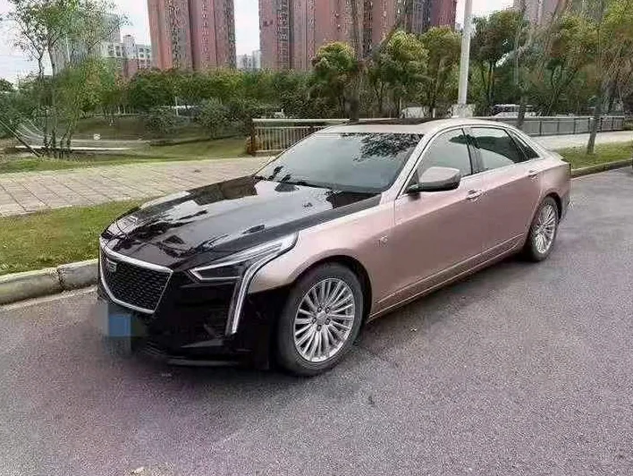 凯迪拉克CT6 驾驶室