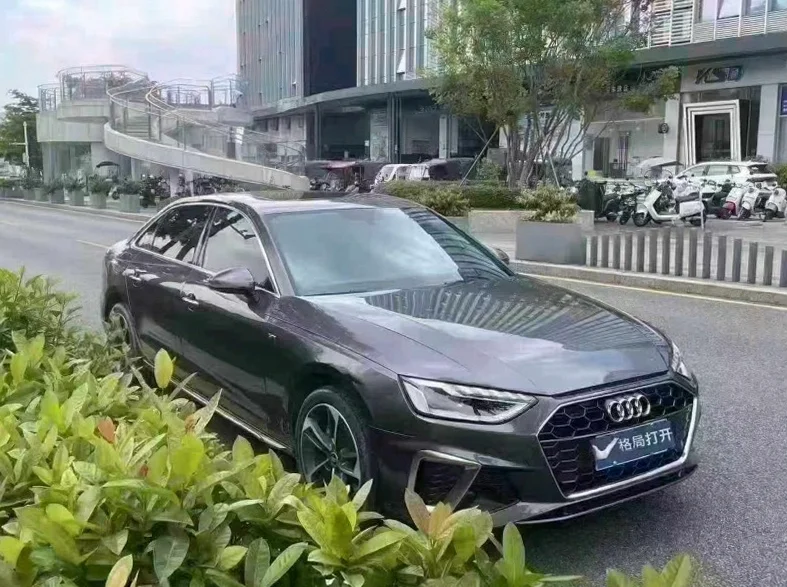 奥迪A4L 正面外观二