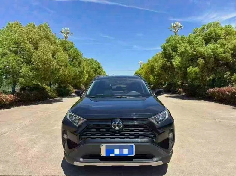 22年丰田RAV4荣放2.0L