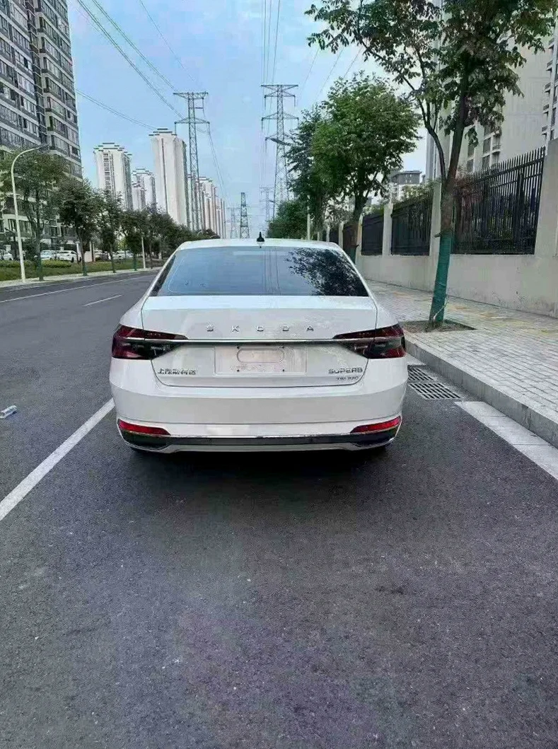 斯柯达速派 内饰前排