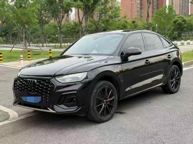 奥迪Q5 正面外观三