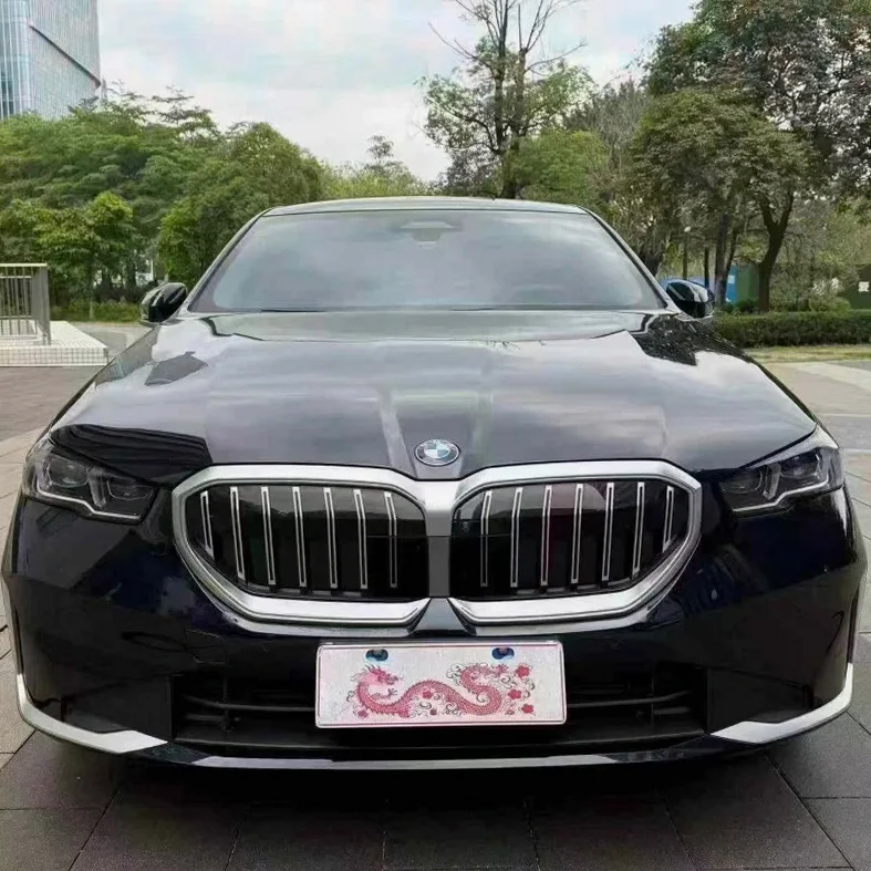 25年宝马530Li尊享豪华套装