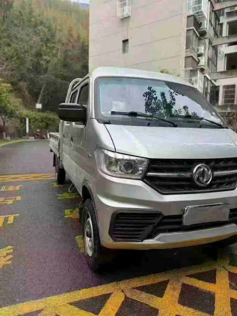小康东风 正面外观二