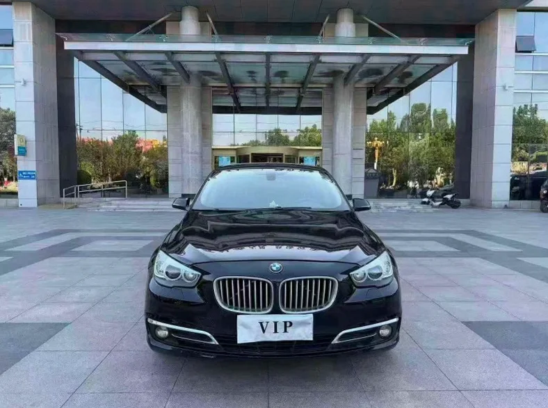 13年宝马528GT 2.0T四驱高配