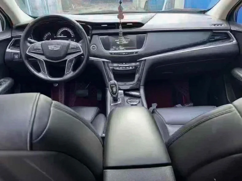凯迪拉克XT5 后面外观二