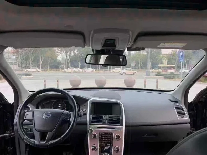 沃尔沃XC60 后面外观三
