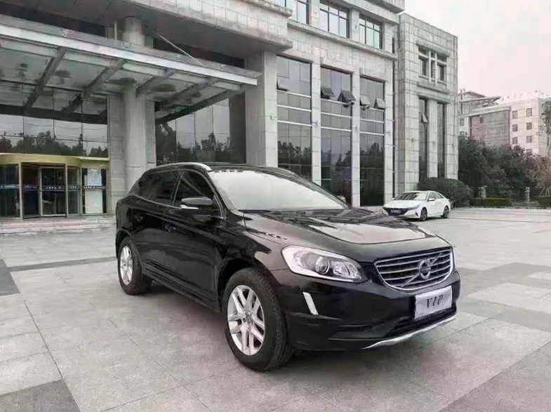 沃尔沃XC60 正面外观三