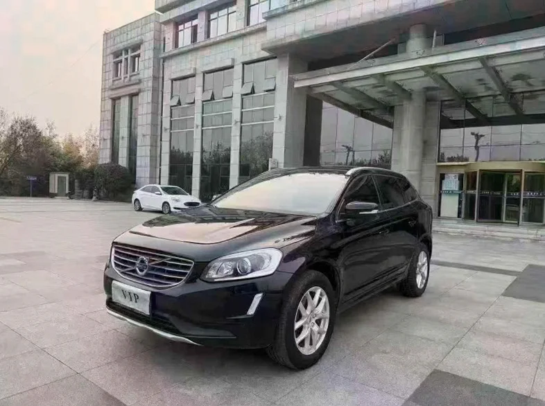 沃尔沃XC60 正面外观二