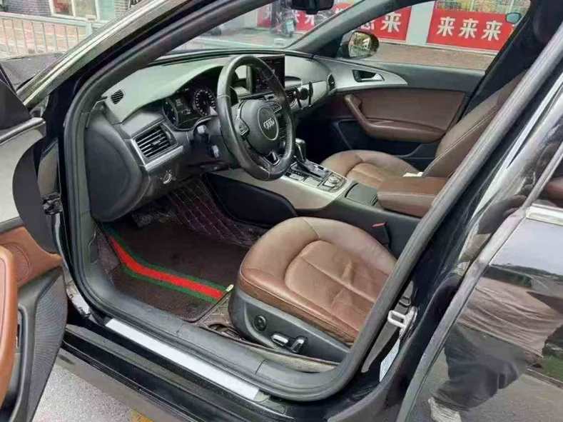 奥迪A6L 后面外观一