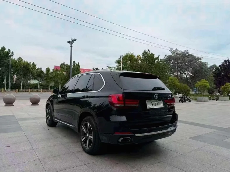 宝马X5 驾驶室