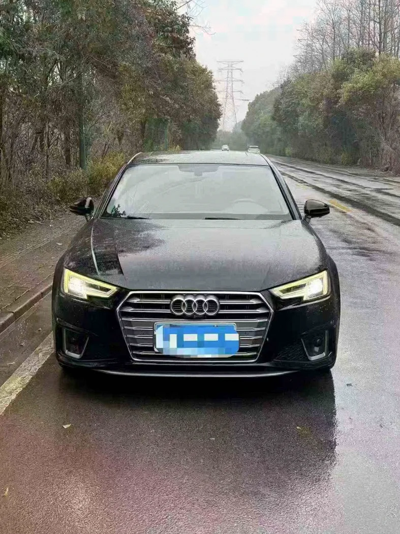 19年奥迪A4L 2.0T时尚版