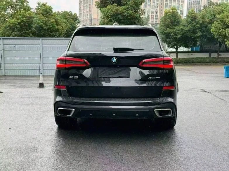 宝马X5 驾驶室