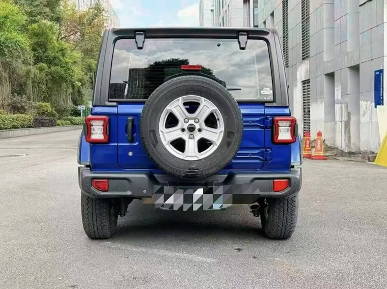 Jeep牧马人 内饰后排