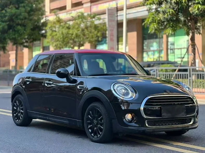 MINICooper 后面外观二