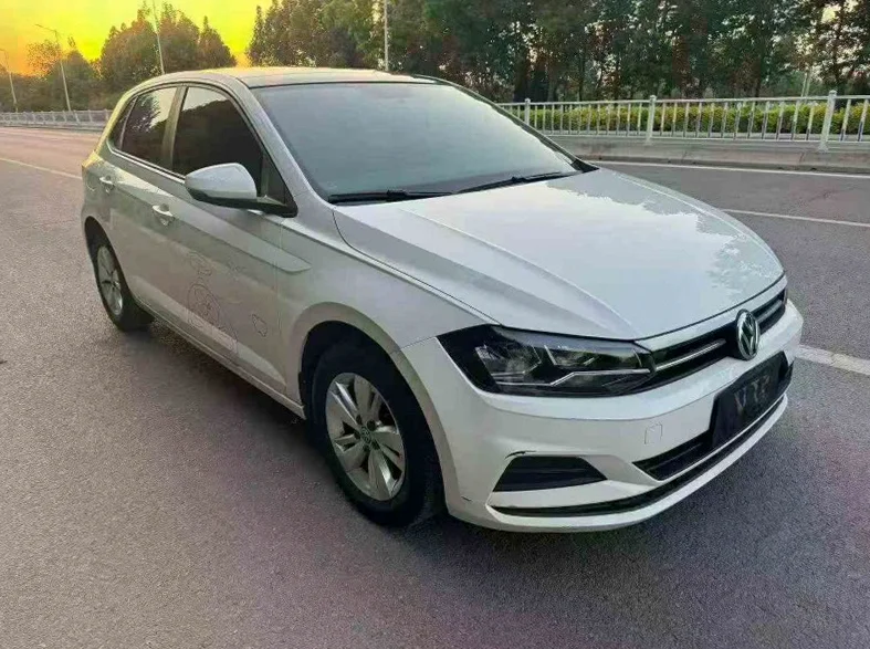 大众polo 正面外观二