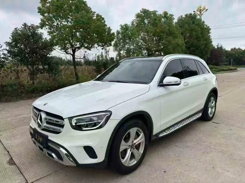 奔驰GLC 正面外观三