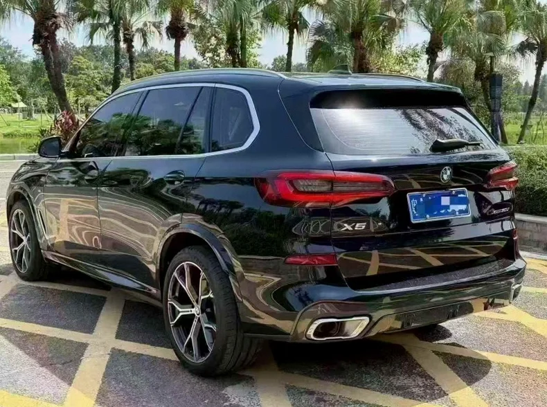 宝马X5 驾驶室