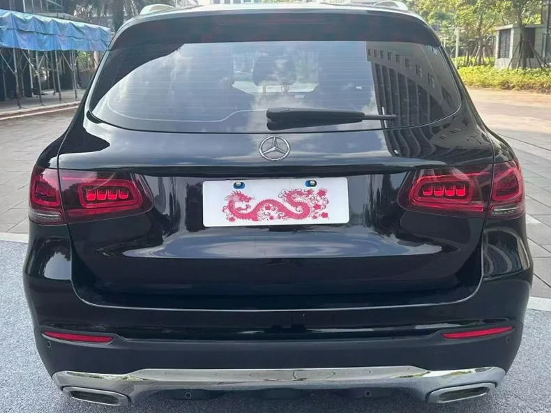 奔驰GLC 驾驶室