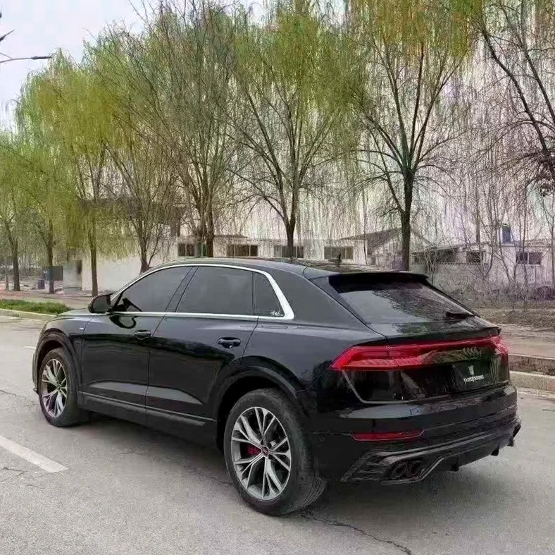 奥迪Q8 驾驶室