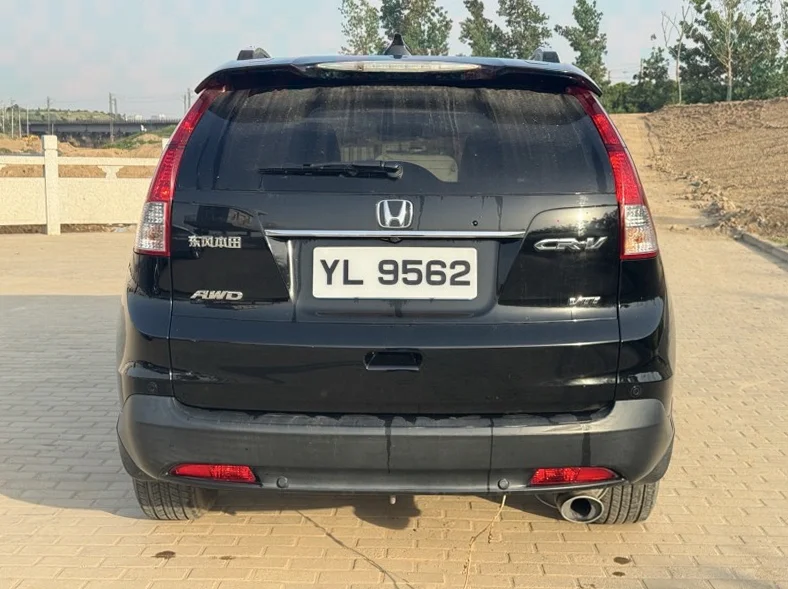 本田CRV 后面外观二
