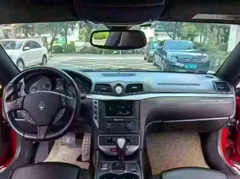 玛莎拉蒂GT 后面外观一