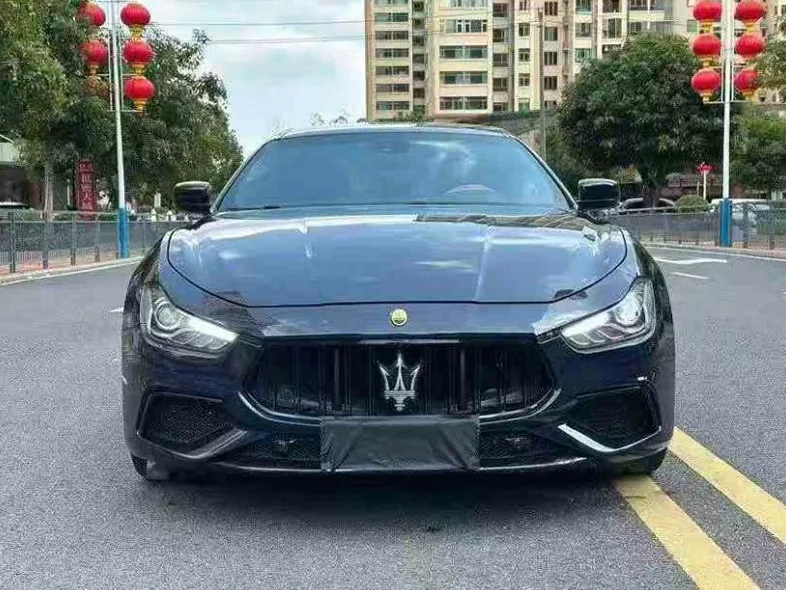 17年玛莎拉蒂Ghibli 3.0T