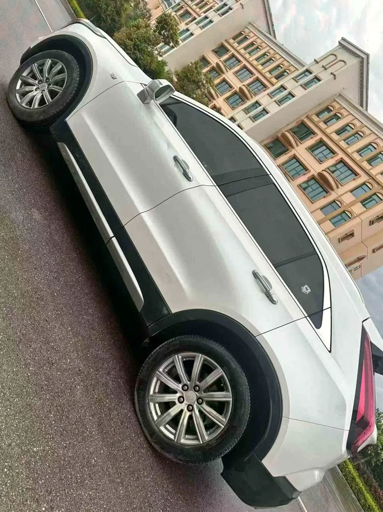 凯迪拉克XT4 驾驶室