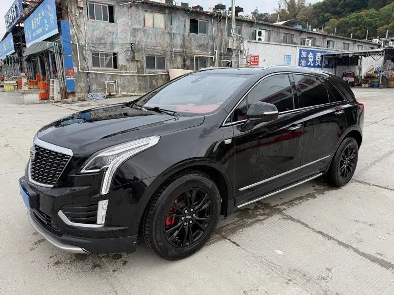 凯迪拉克XT5 正面外观二