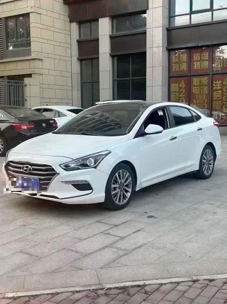 现代名图 正面外观三
