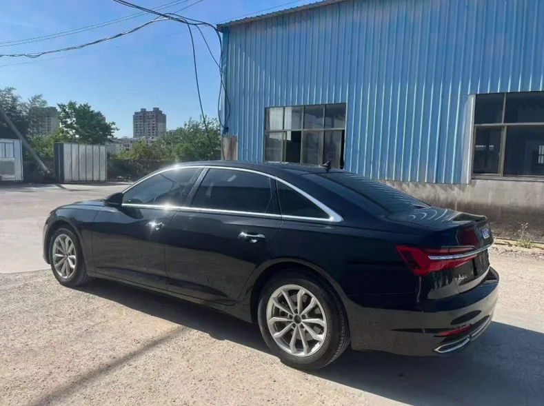 奥迪A6L 后面外观三
