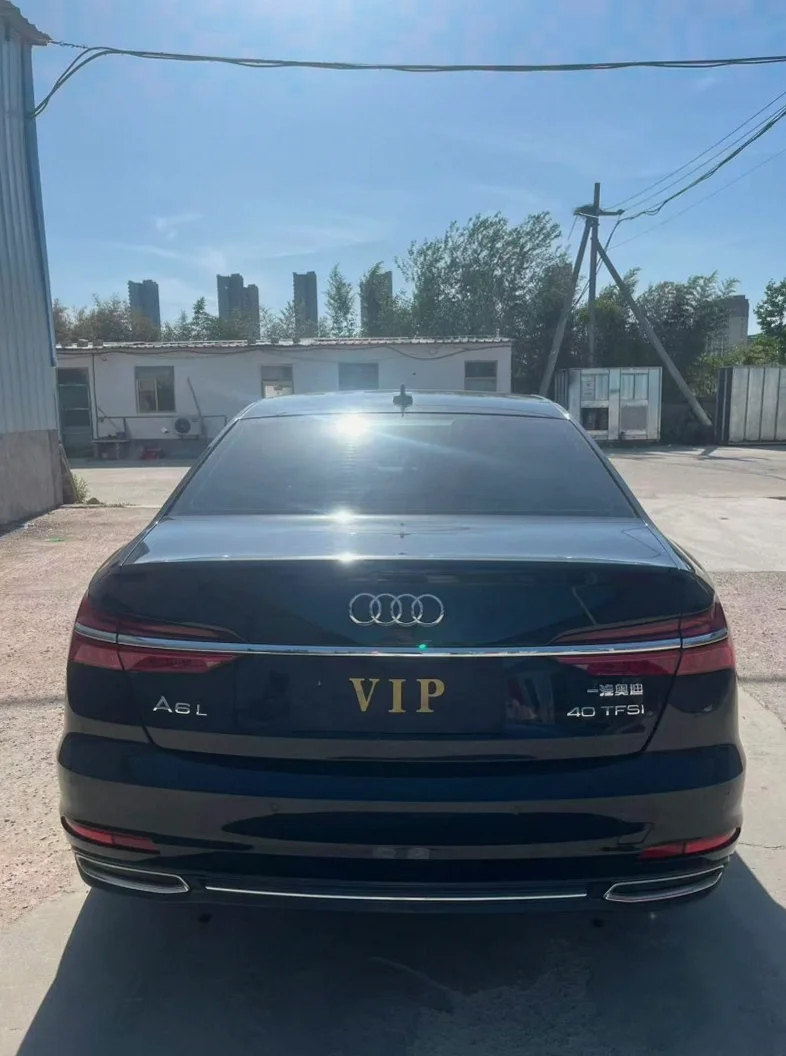 奥迪A6L 驾驶室