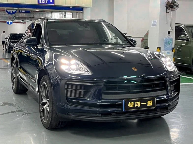 保时捷Macan 正面外观二