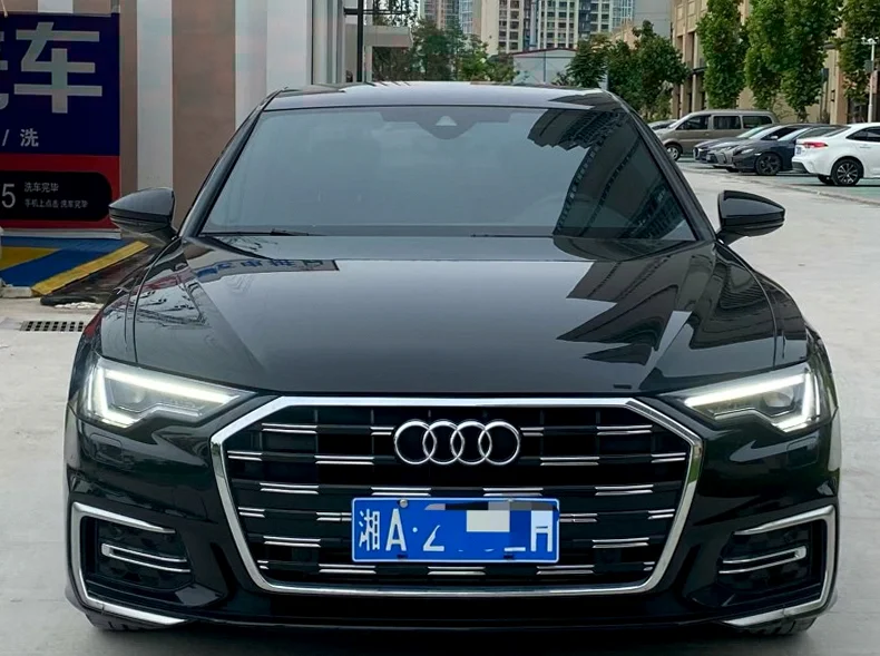 24年奥迪A6L 2.0T