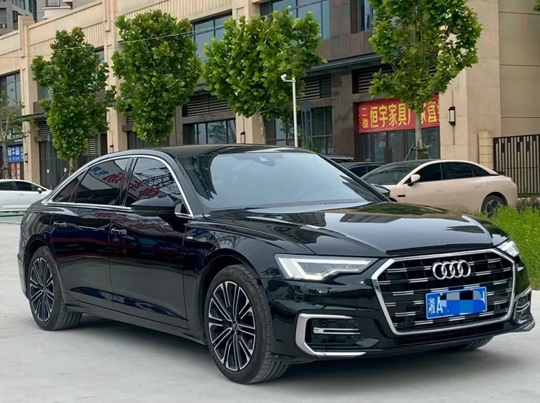 奥迪A6L 后面外观二