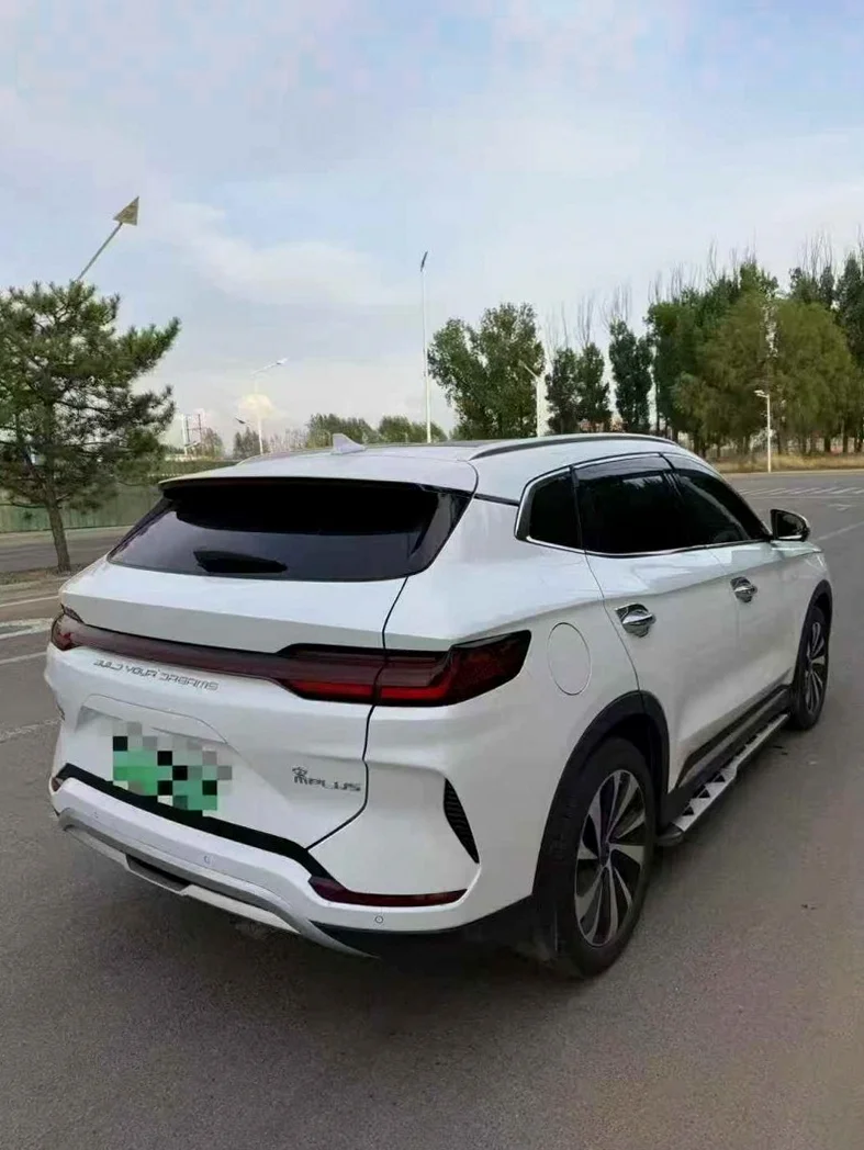 比亚迪宋 内饰后排