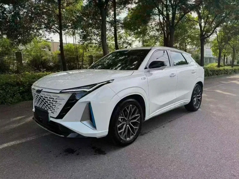 长安汽车欧尚 正面外观二