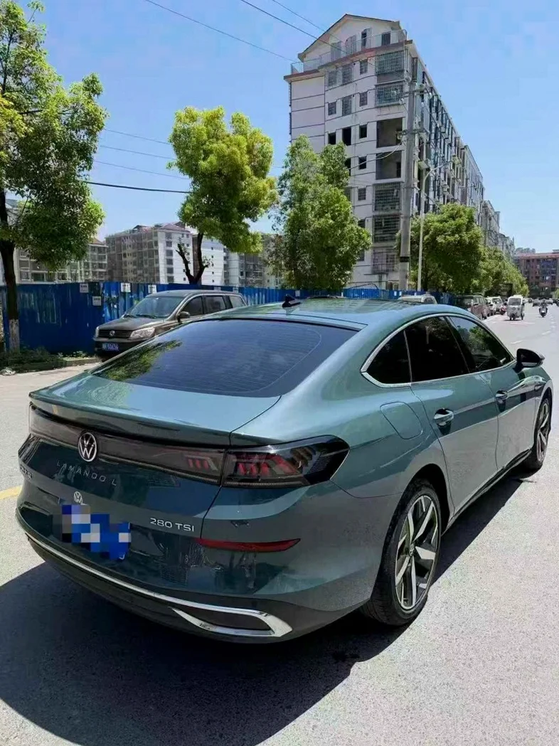 大众凌渡 内饰前排
