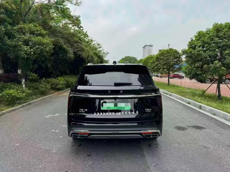 红旗HS7 驾驶室