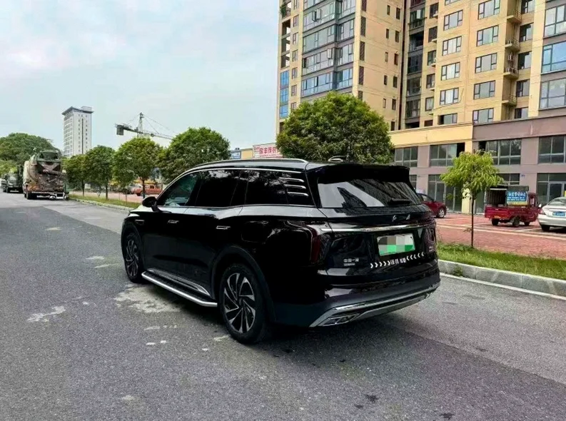 红旗HS7 内饰后排