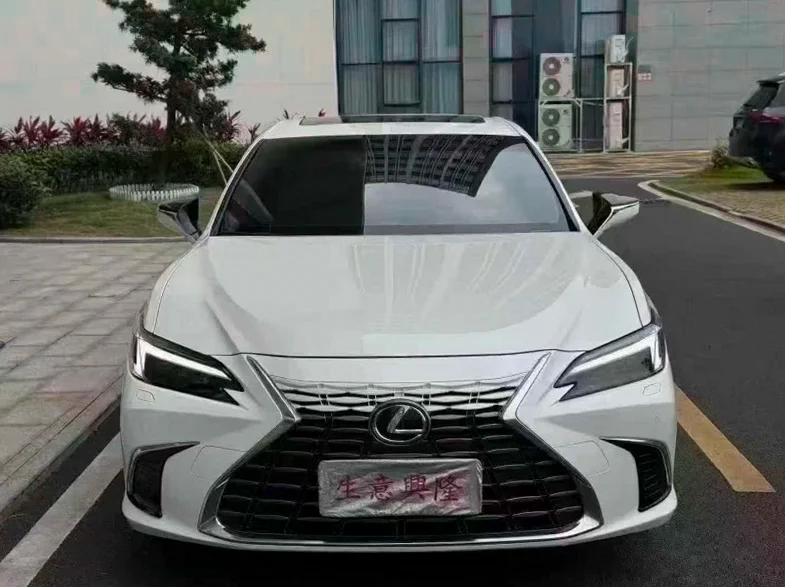 25年雷克萨斯ES200