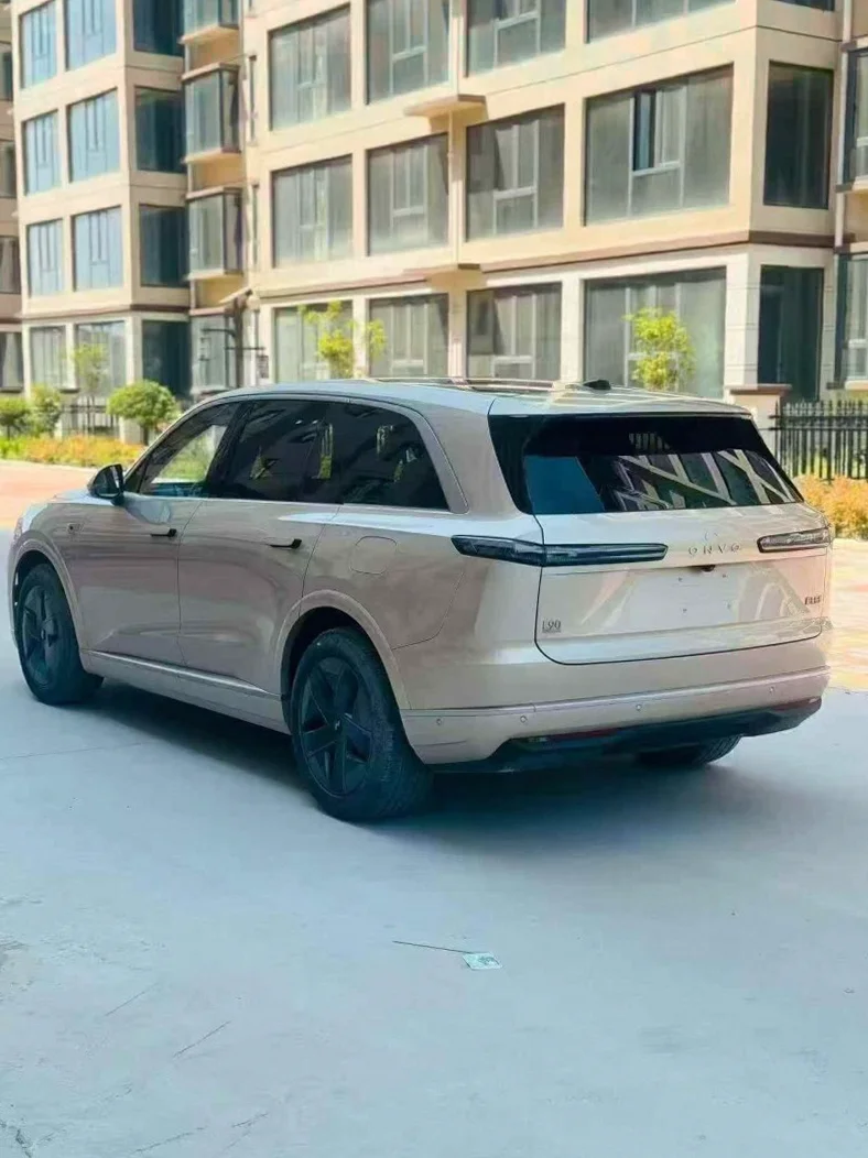 乐道L90 驾驶室