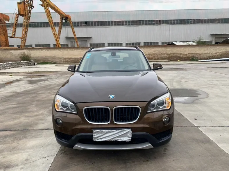13年宝马X1 2.0L