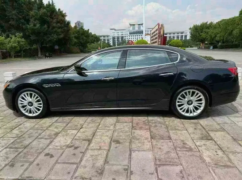 玛莎拉蒂总裁 后面外观三