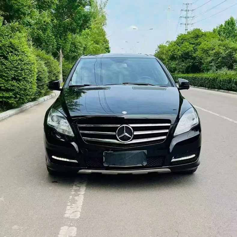 17年奔驰R320商务车
