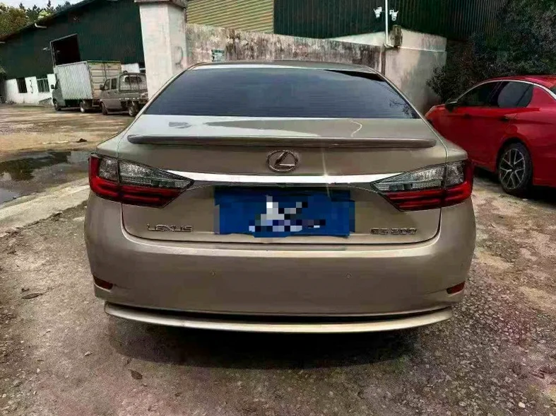 雷克萨斯ES 驾驶室