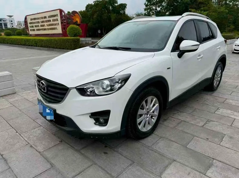 马自达CX-5 正面外观二